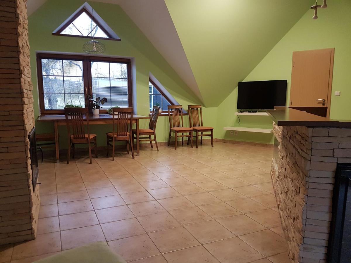 Apartman V Aleji Славков-у-Брна Экстерьер фото
